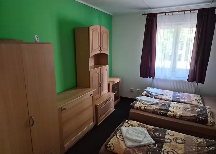 Gaudeamus 3* Snezne (Pardubice)